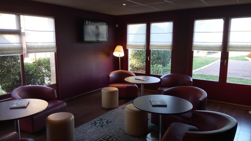 Kyriad Chateauroux - Saint-Maur Kültér fotó