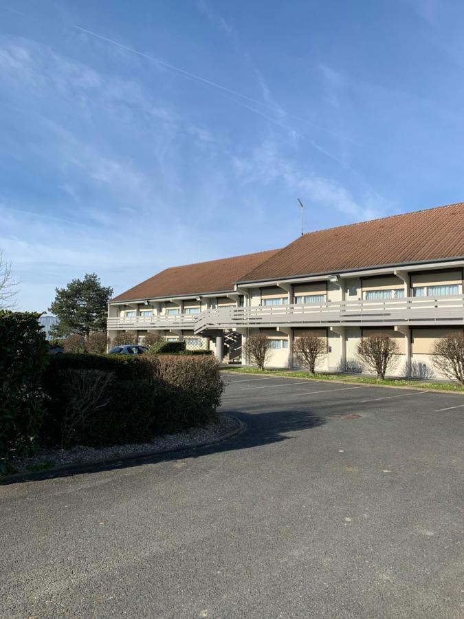 Kyriad Chateauroux - Saint-Maur Kültér fotó