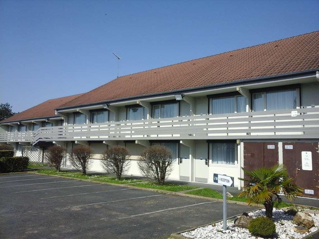 Kyriad Chateauroux - Saint-Maur Kültér fotó