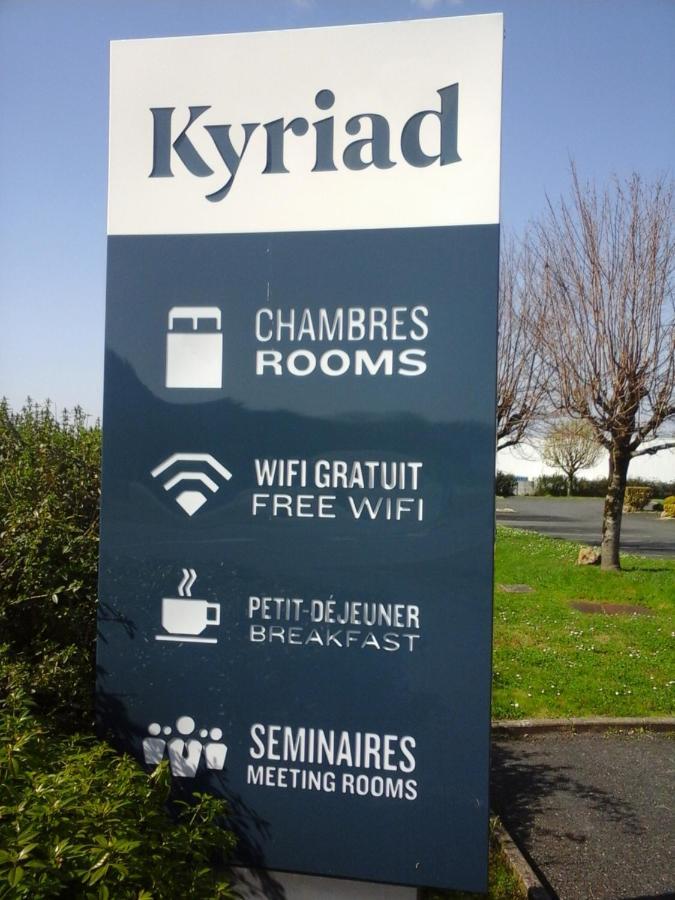 Kyriad Chateauroux - Saint-Maur Kültér fotó